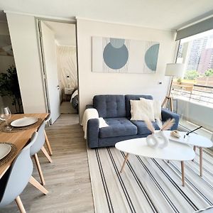 Exclusive Apartment With Ac And Parking